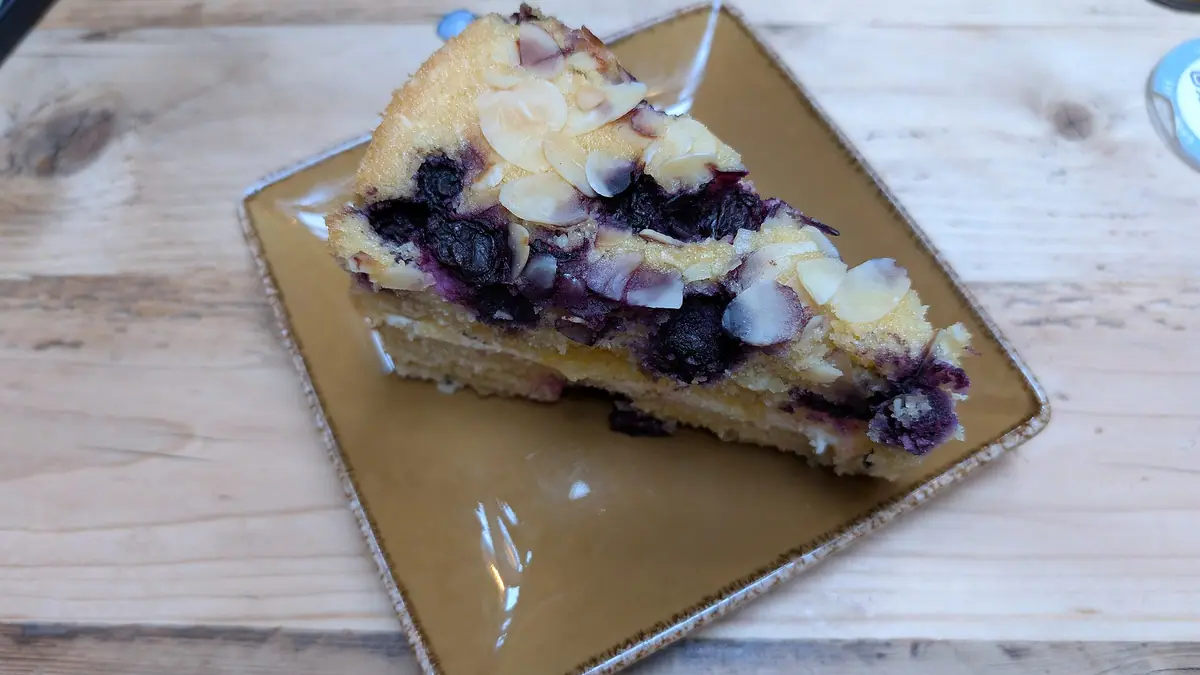 Mrs C The Cake Lady – cake shop in Hove Edge, Brighouse